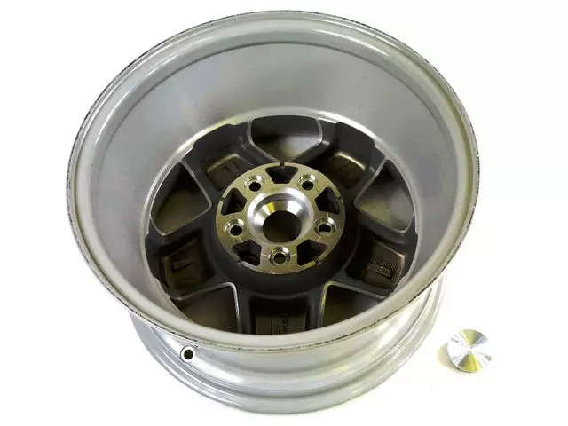 Wheel Kit, Cast Aluminum - Mopar (82208904)