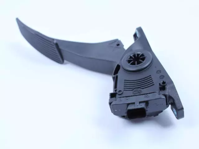 5281225AD - Fuel: Accelerator Pedal for Mopar Image image
