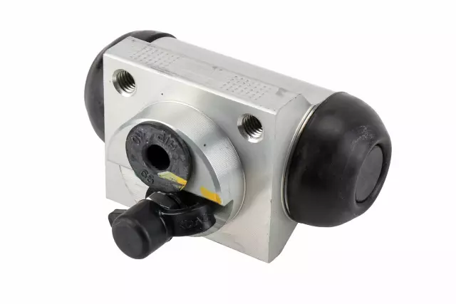 Rear Drum Brake Wheel Cylinder - GM (95910911)