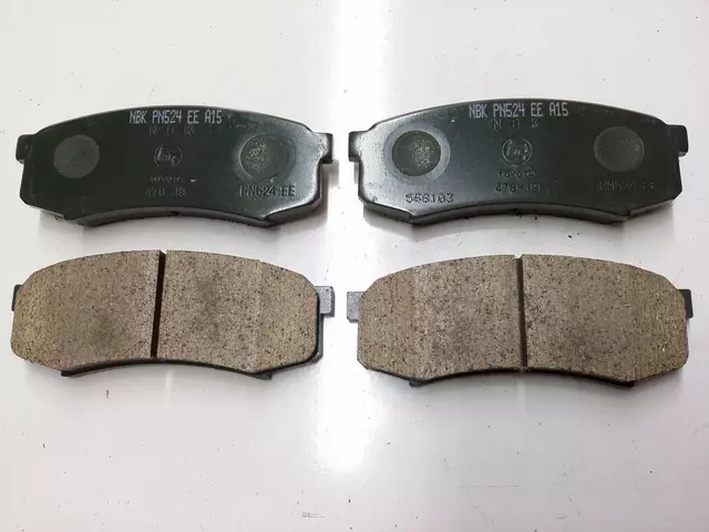 446660080 - : 2001-2007 Toyota Rear Right &amp; Left Brake Pad Set Sequoia for Toyota: Sequoia Image