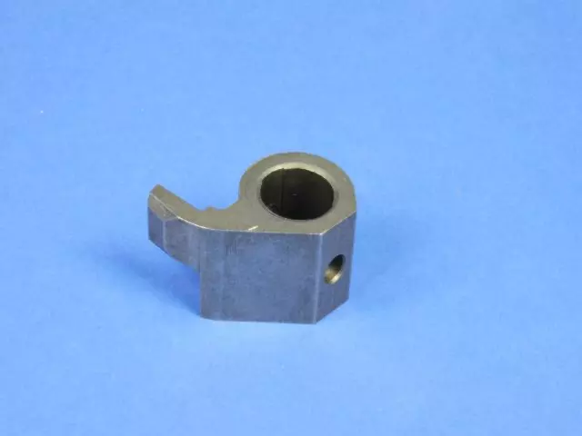 4761181 - NVG Manual Transaxle 5 Speed: Fifth And Reverse Lug for Mopar Image