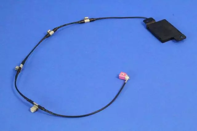 Remote Start And Keyless Entry Antenna - Mopar (68061763AD)