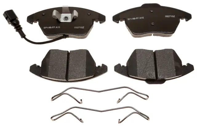 MGD1107CH - Brakes &amp; Brake Parts: Raybestos R-Line Ceramic Brake Pad Set for Raybestos Brakes Image