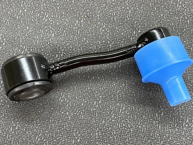 68293033AC - Front Suspension: Stabilizer Bar Link Assembly for Mopar Image