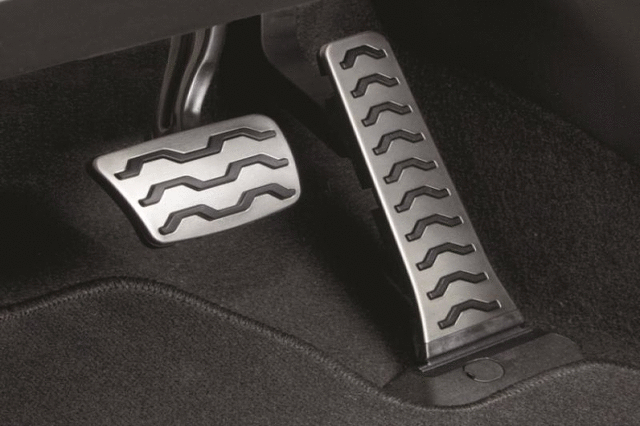 B2F05AB000 - Interior: Sport Pedals - Automatic Transmission for Kia: Soul, Soul EV Image