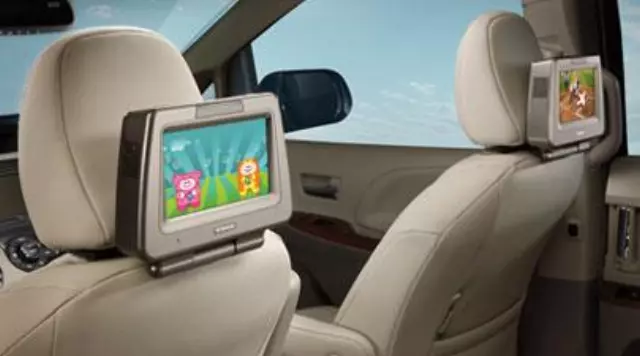 Rear Seat Entertainment 7-Inch Touch-\\/Screen Monitor\\/DVD Players - Toyota (PT900-08100)