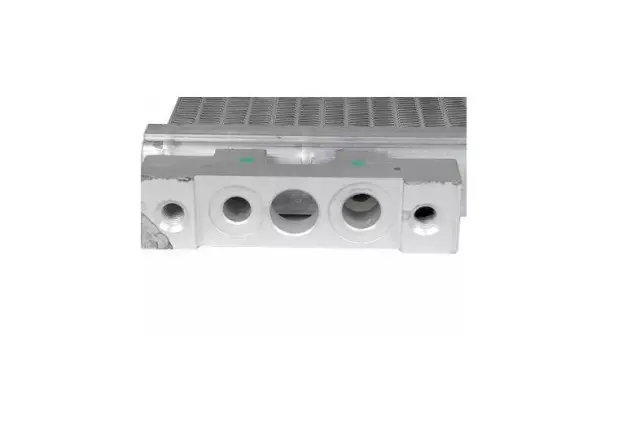 Air Conditioning Condenser - GM (20889194)