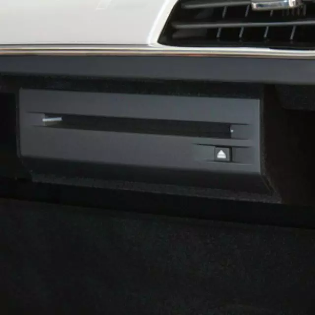 23208181 - : Audio, CD Player, Glove Box Mounted for GM Image