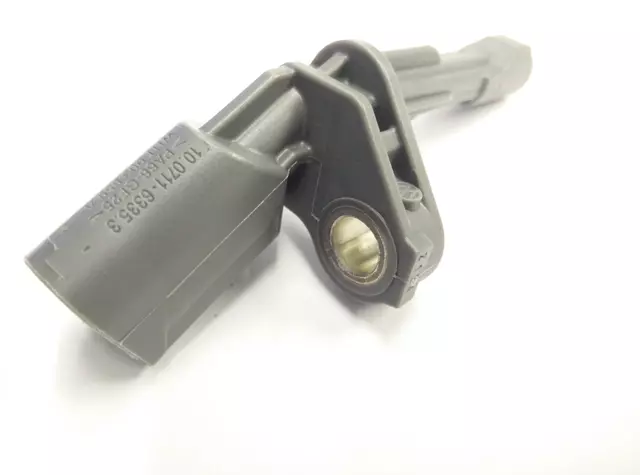 WHT003859D - : Sensor for Volkswagen: Beetle, CC, Jetta, Passat, Tiguan Image