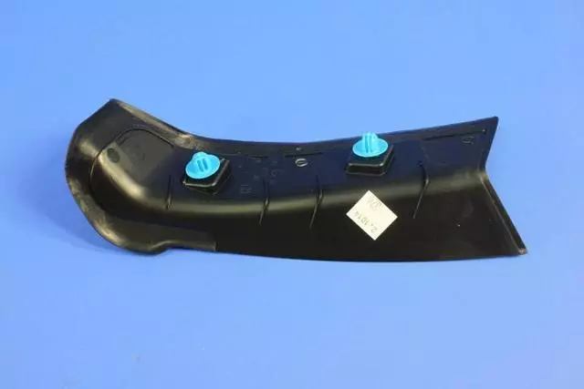 Tail Lamp Close Out, Right - Mopar (68195636AC)