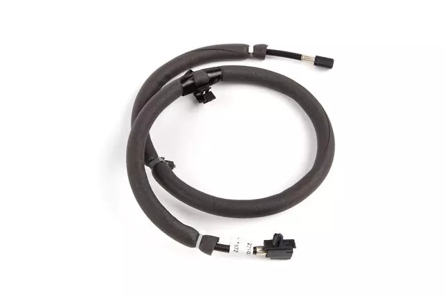 22903309 - : Radio End Antenna Extension Cable for GM Image