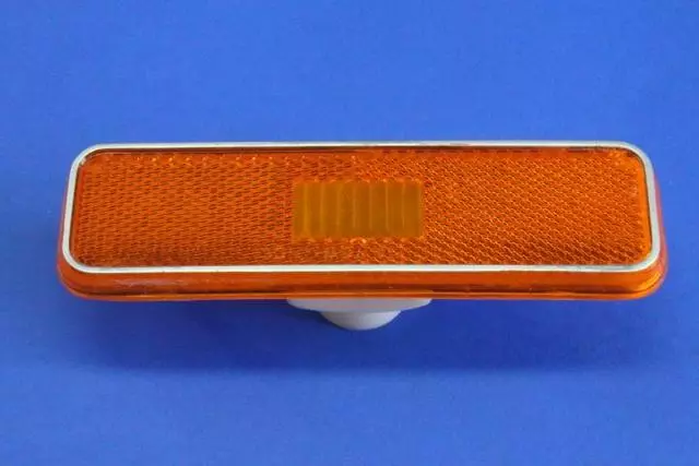 Lens & Housing - Mopar (03587436)