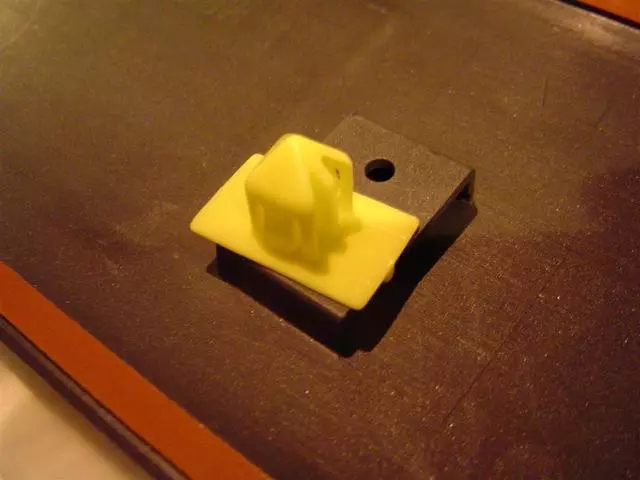 7573160120H2 - Body: Body Side Molding for Toyota: Land Cruiser Image