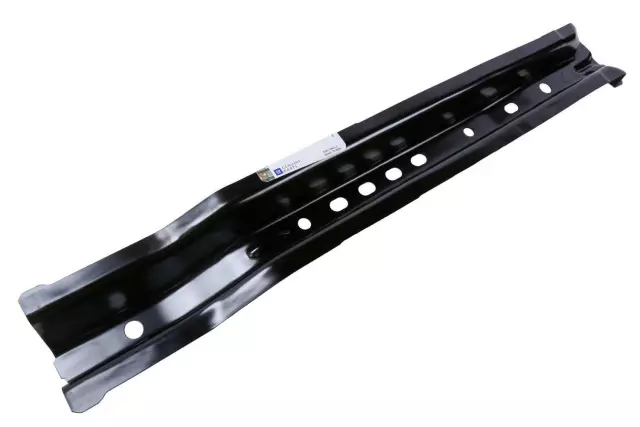 23380427 - Body: Front Rail for Chevrolet: Silverado 1500, Silverado 1500 LTD, Silverado 2500 HD, Silverado 3500 HD | GMC: Sierra 1500, Sierra 1500 Limited, Sierra 2500 HD, Sierra 3500 HD Image