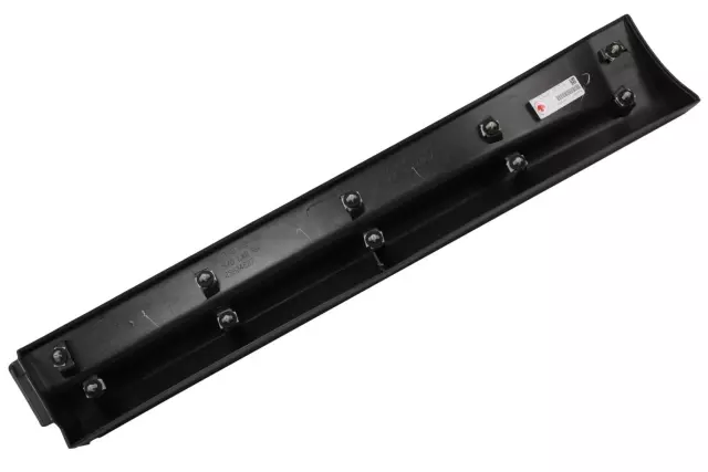 25824827 - Body: Lower Molding for Chevrolet: Equinox Image