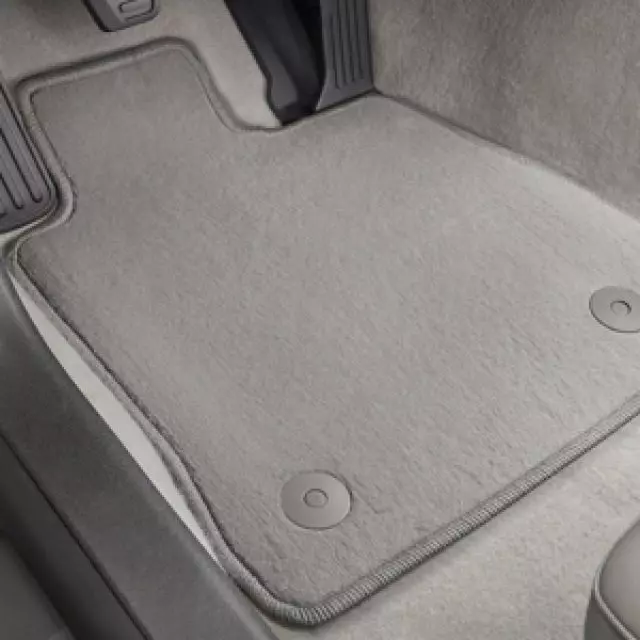 84365532 - : Floor Mats, Carpet, Front for Chevrolet: Camaro Image