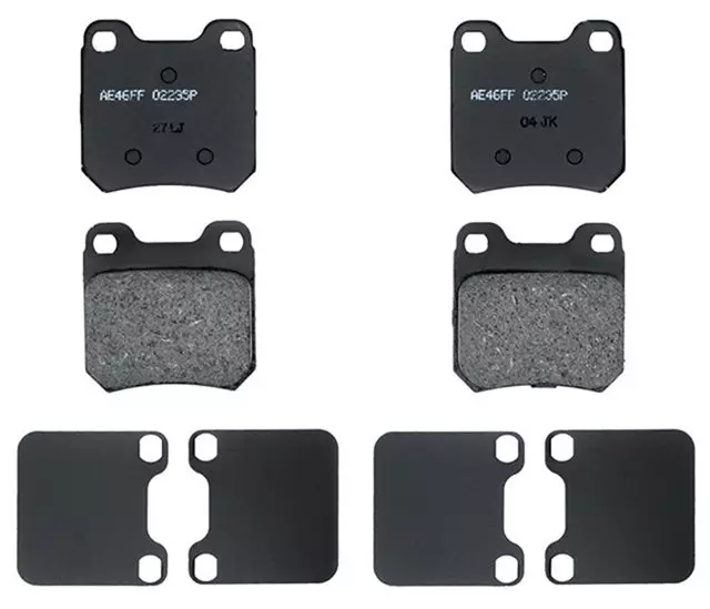 18039972 - : Semi-Metallic Rear Disc Brake Pad Set for GM Image
