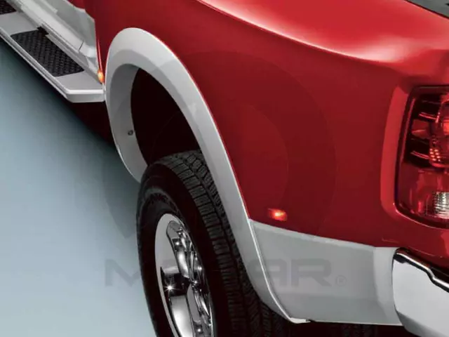 Wheel Lip Opening Molding Kit - Mopar (82214773AD)