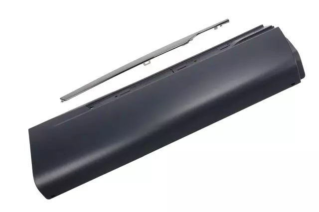 84900486 - Body: Lower Molding for Buick: Envision Image