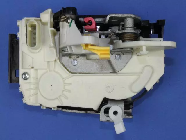 Front Door Latch, Right - Mopar (04589422AI)