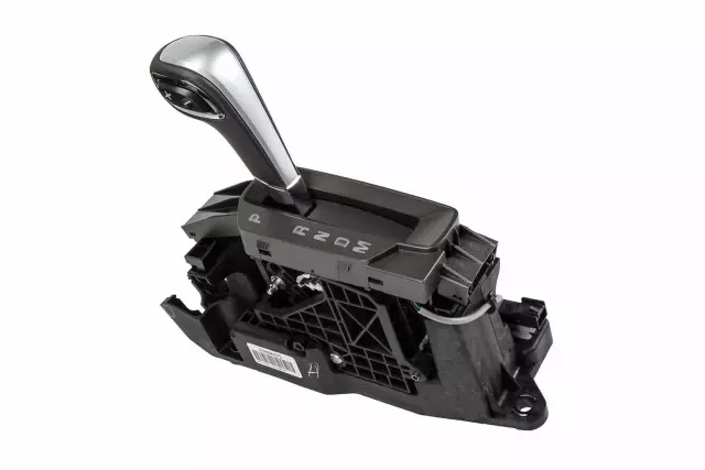 2010-2015 Chevrolet Equinox - Shifter Assembly - GM (23460275)