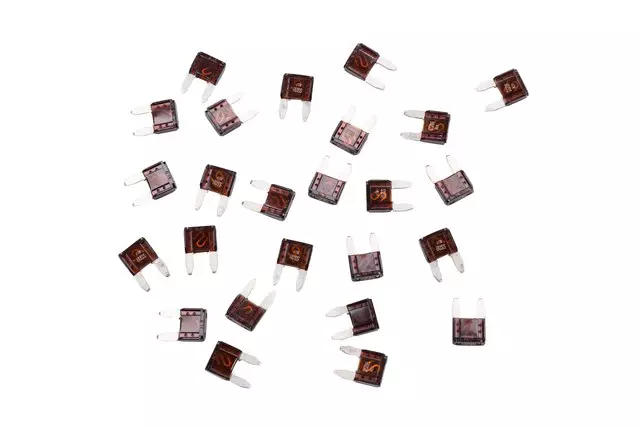 ATM71225 - Electrical: ACDelcoâ„¢ Multi-Purpose Fuse for Cadillac: ATS, CTS, ELR, XTS | Chevrolet: Camaro, Caprice, Malibu, Spark EV | Pontiac: GTO | Saturn: Aura, Ion Image