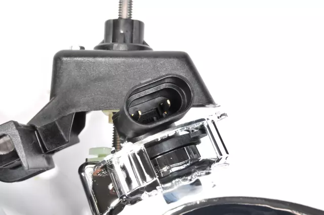 Driver Side Headlamp Assembly - GM (16526133)