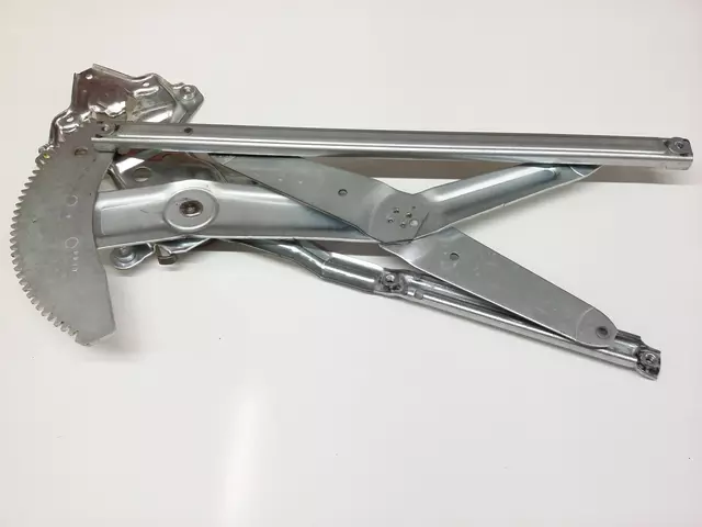 6980202040 - : Window Regulator for Toyota Image