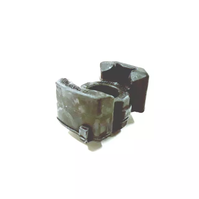 7P0121275 - Cooling System: Lower Insulator for Volkswagen: Touareg Image