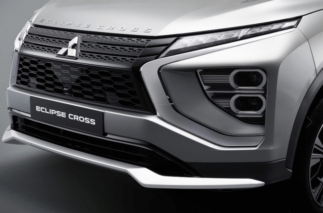 MZ576847EX - Exterior: Front Effect, Silver for Mitsubishi: Eclipse Cross Image