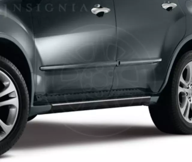 8P05STX260 - Body: Molding, Body Side for Acura Image