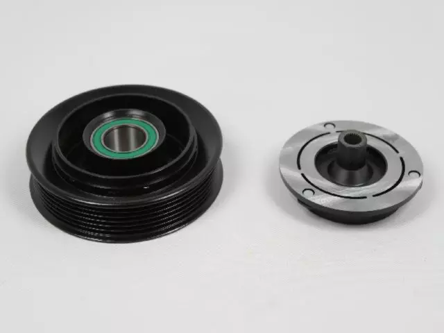 68034537AA - Cooling System: Drive Pulley for Dodge: Dakota, Ram 1500 | Jeep: Commander, Grand Cherokee | Ram: 1500, Dakota Image