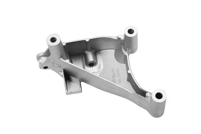 Passenger Side Engine Mount Bracket - ACDelco (13386906)