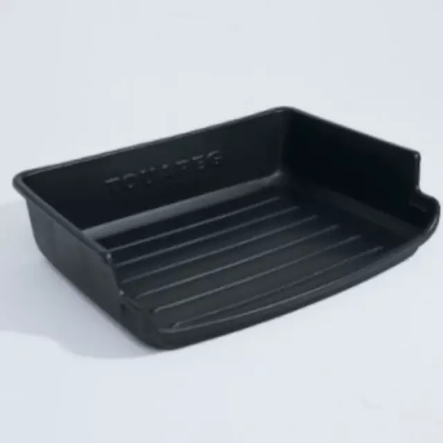 7L0061170 - Interior: Hard Shell Cargo Liner for Volkswagen: Touareg Image