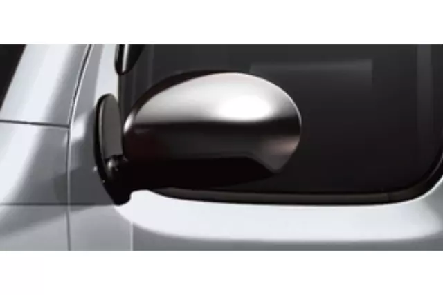 Chrome Side Mirror Covers - Chrome - Nissan (999L2-7V100)