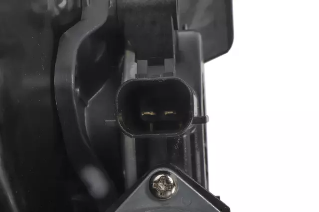 Rear Passenger Side Door Window Regulator - GM (84973076)