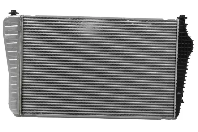 84424688 - : Charge Air Cooler for Chevrolet: Silverado 2500 HD, Silverado 3500 HD | GMC: Sierra 2500 HD, Sierra 3500 HD Image