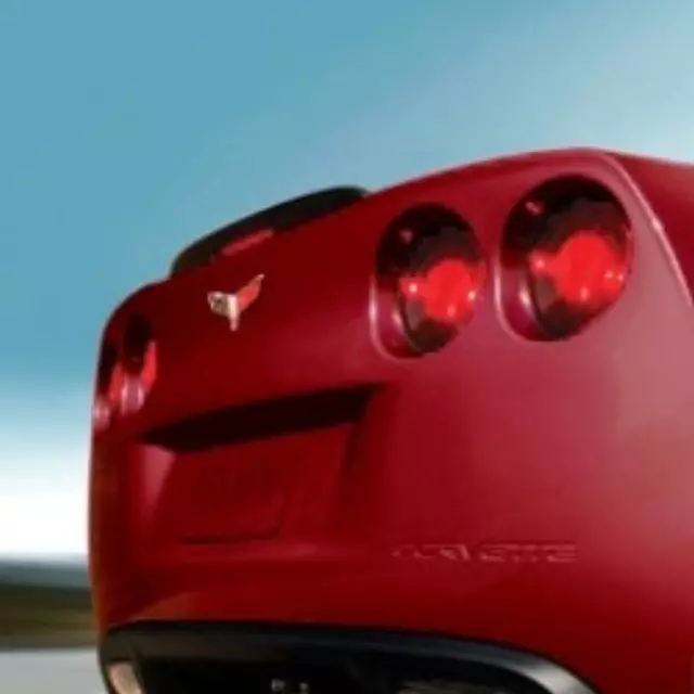 Spoiler - Z06 Design - Crystal Red (89U) - GM (19169712)