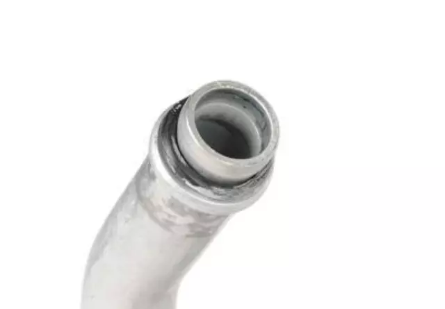 1530882 - HVAC: ACDelcoâ„¢ Hose &amp; Tube Assembly for Chevrolet: Suburban C2500, Suburban K2500 | GMC: Suburban C2500, Suburban K2500 Image