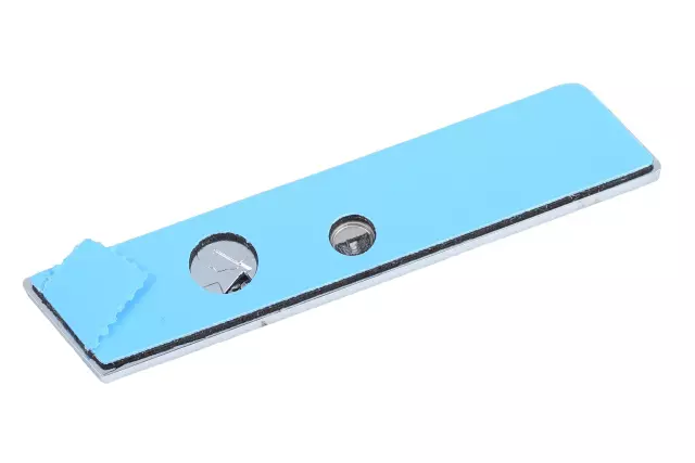 25860269 - Body: Nameplate for GM Image