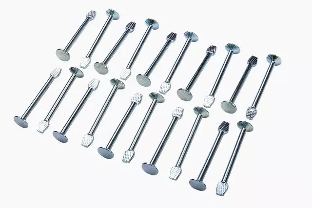 24420393 - Brakes: Drum Brake Shoe Hold Down Pin for Cadillac: Catera | Chevrolet: Aveo5 | Pontiac: G3 Image