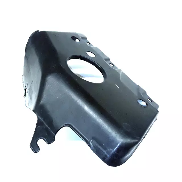 8E0825201D - Body: Under-body Shield for Audi: A4, A4 Quattro, S4 Image