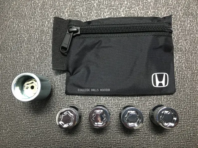 8W42SCV103 - : Wheel Locks - Chrome - Alloy for Honda Image