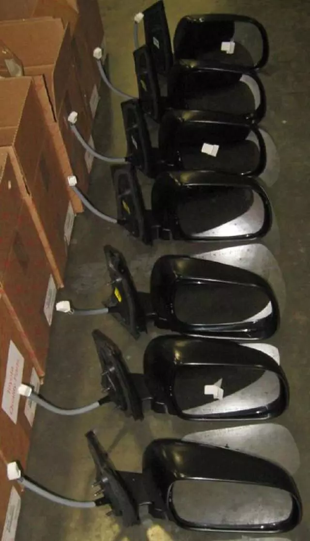 Mirror Assembly Right Black - Toyota (87910-AE020)