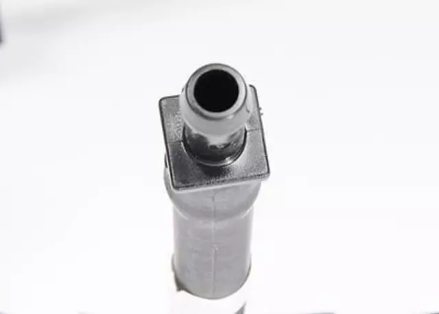 Battery Vent Tube - GM (25720112)