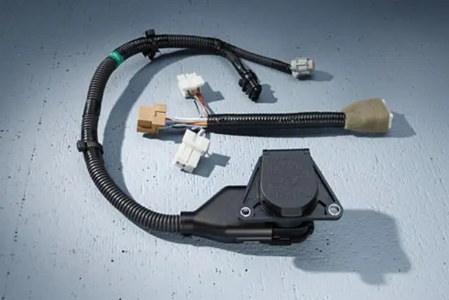 999T8BR020 - Exterior: Towing, Hitch Harness - 7 Pin for Nissan Image
