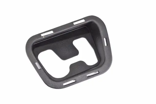 15893976 - Body: Tow Bracket Cover for GM Image
