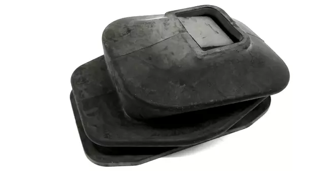 Dust Cover - Subaru (30542AA040)