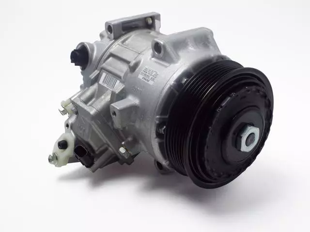 Compressor - Toyota (88310-08083)