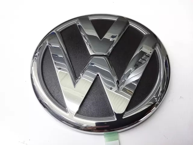 Emblem - Volkswagen (7P6-853-630-A-ULM)